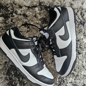 Nike Dunks- Panda, Size W11/M9.5